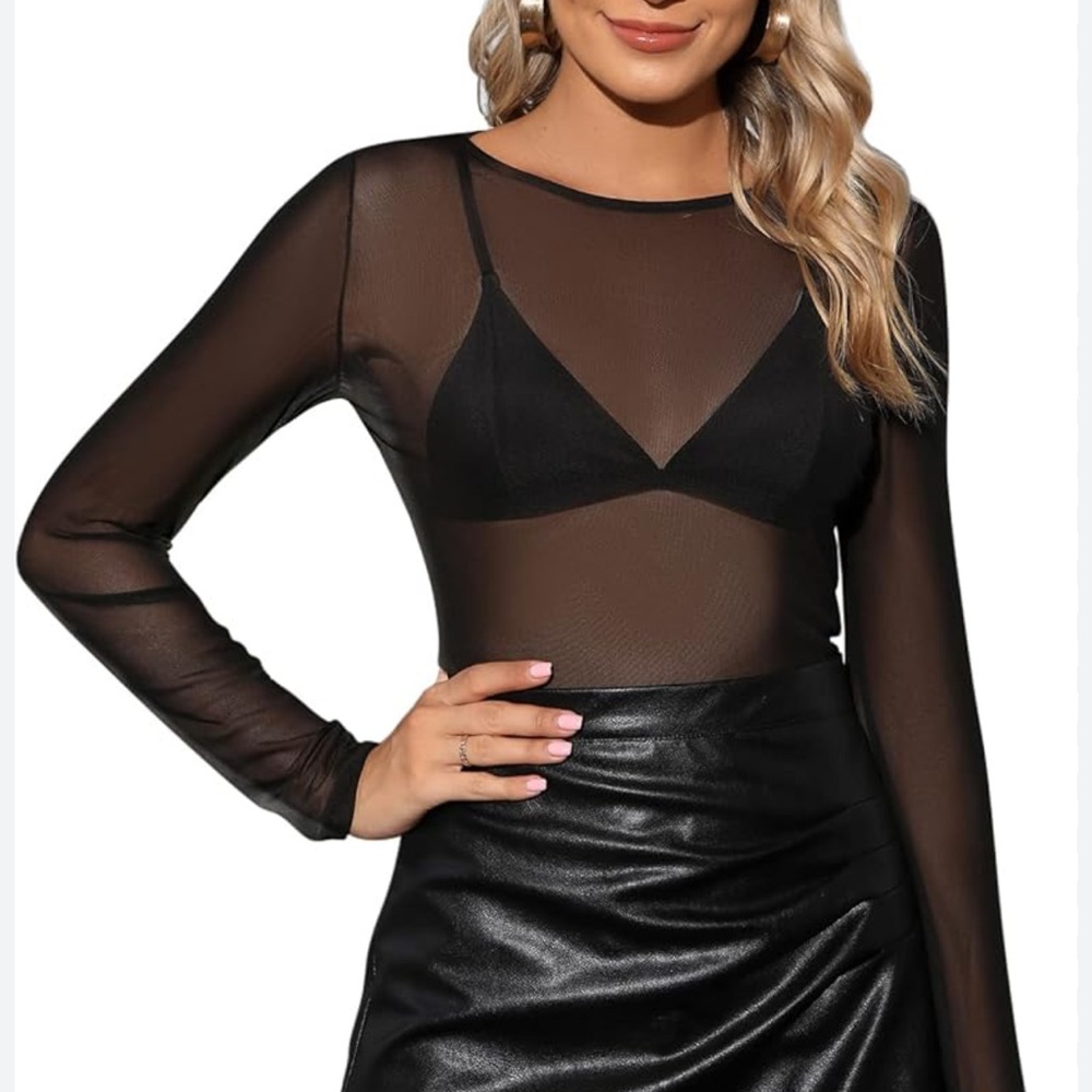 FRENCH CONNECTION NWT Sheer Long sleeve top Size S - Picture 1 of 6